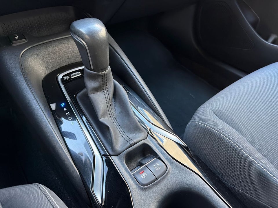 Toyota Corolla 1,8 Hybrid H3 MDS 5d