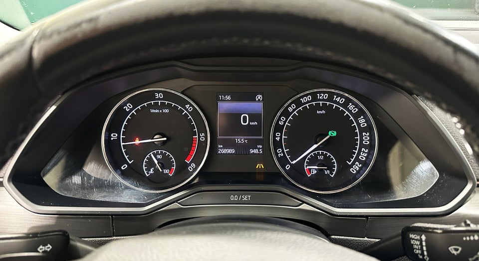 Skoda Superb 2,0 TDi 150 Style Combi DSG 5d
