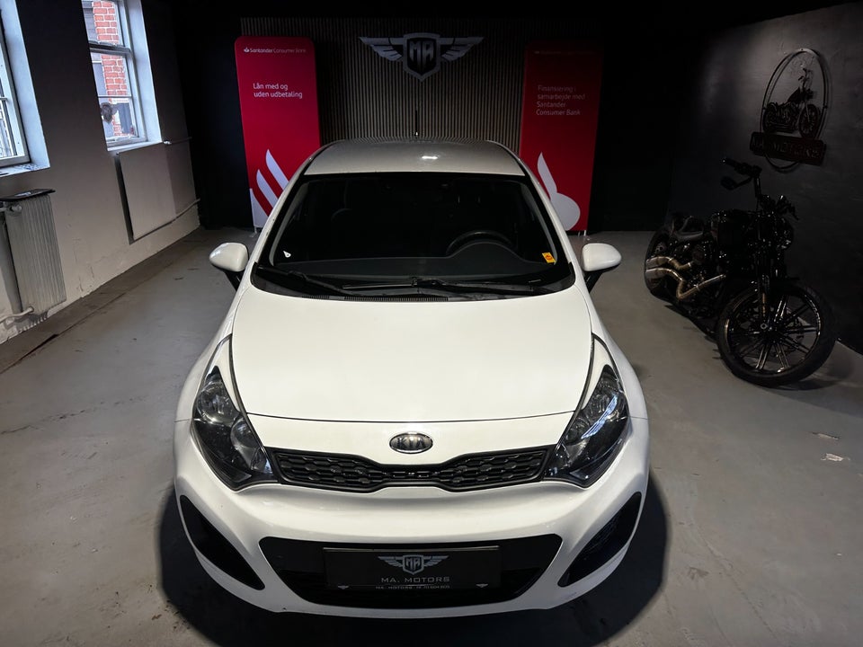 Kia Rio 1,2 CVVT Exclusive 5d