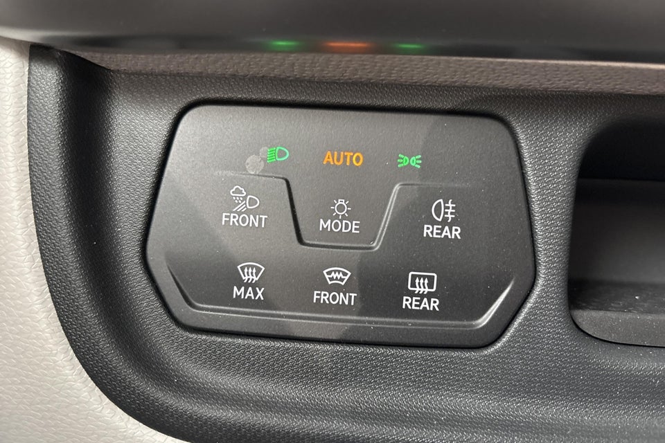 VW ID.Buzz 86 Style 7prs LWB 5d