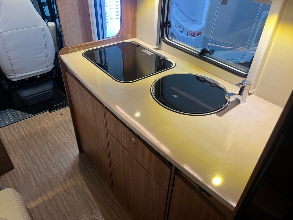 Fiat Carado 2,3 MJT A464 aut. 3d