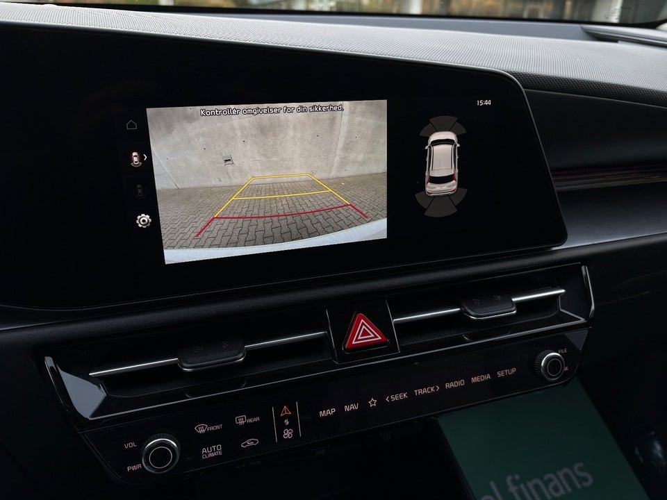 Kia Niro 64 EV Prestige 5d