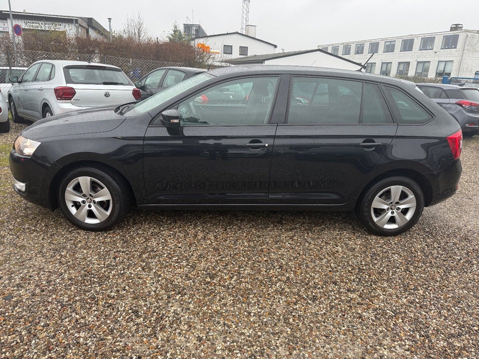 Skoda Rapid 1,2 TSi 90 Style Spaceback DSG 5d