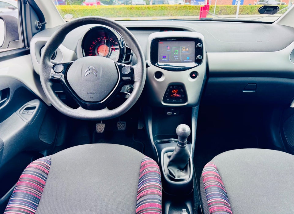 Citroën C1 1,2 PureTech Feel 5d