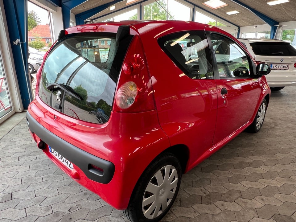 Peugeot 107 1,0 Urban 3d