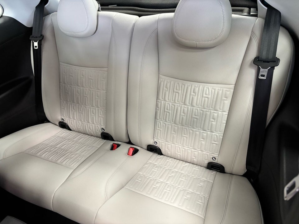 Fiat 500e 42 la Prima by Bocelli 3d