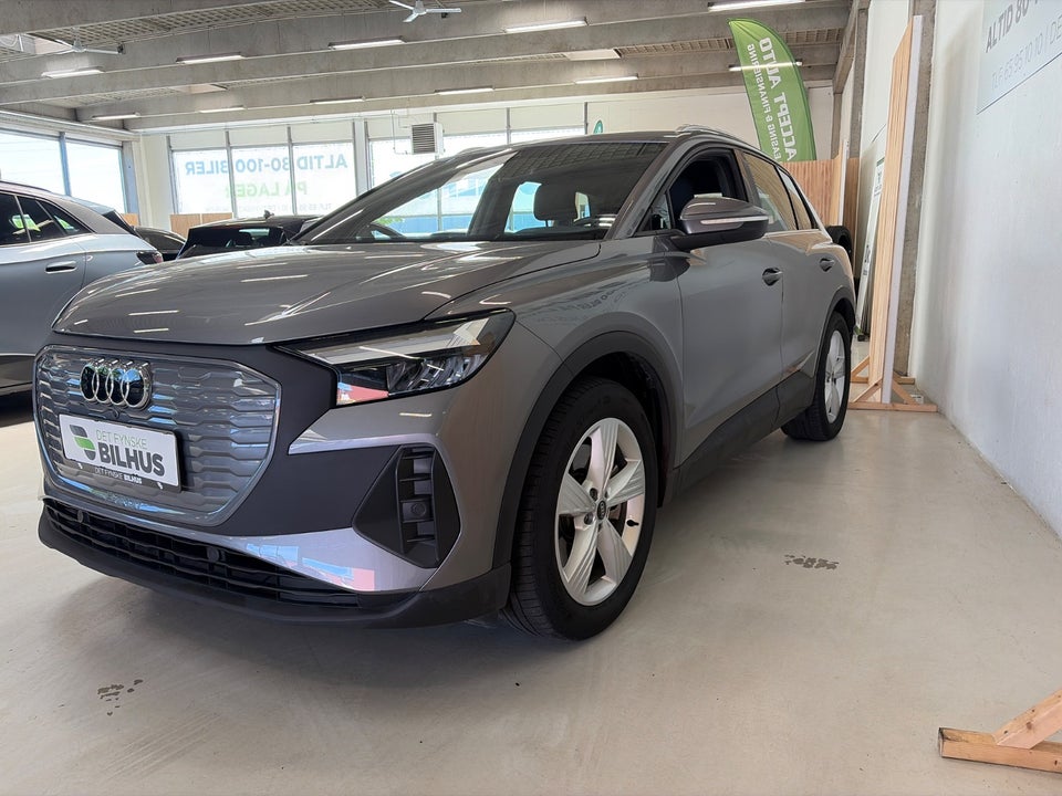 Audi Q4 e-tron 45 Progress 5d