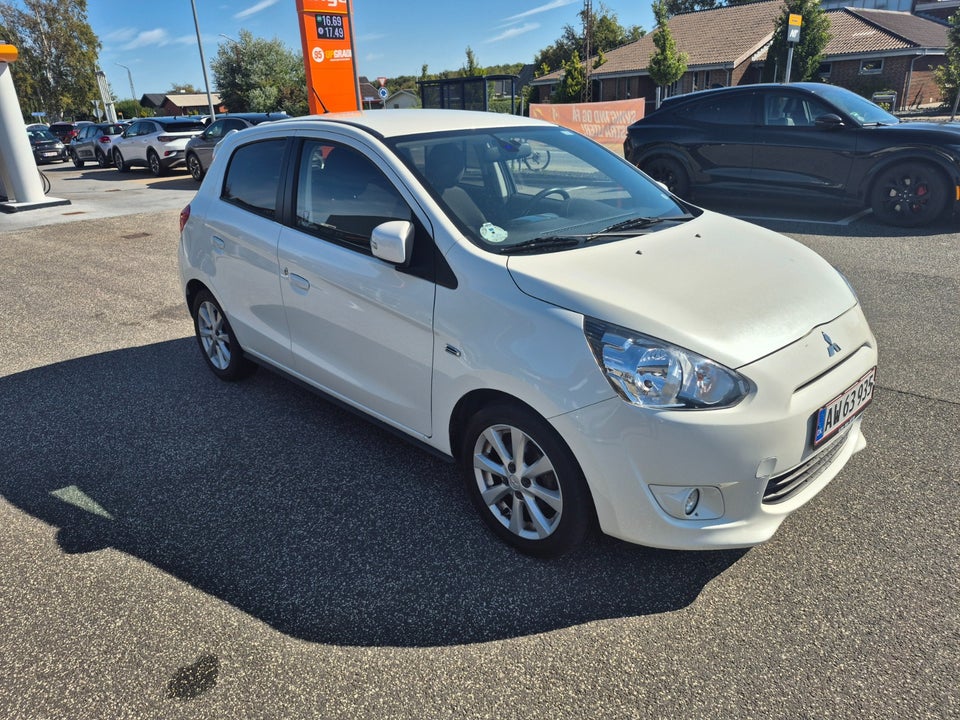 Mitsubishi Space Star 1,2 Intense CVT 5d