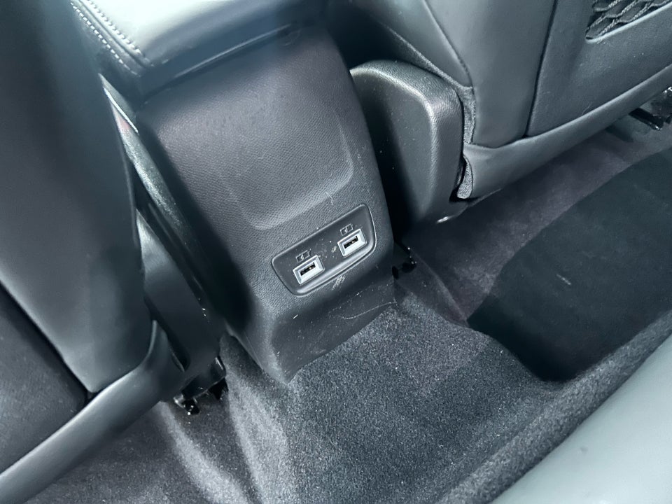 Peugeot e-208 50 GT Limited 5d