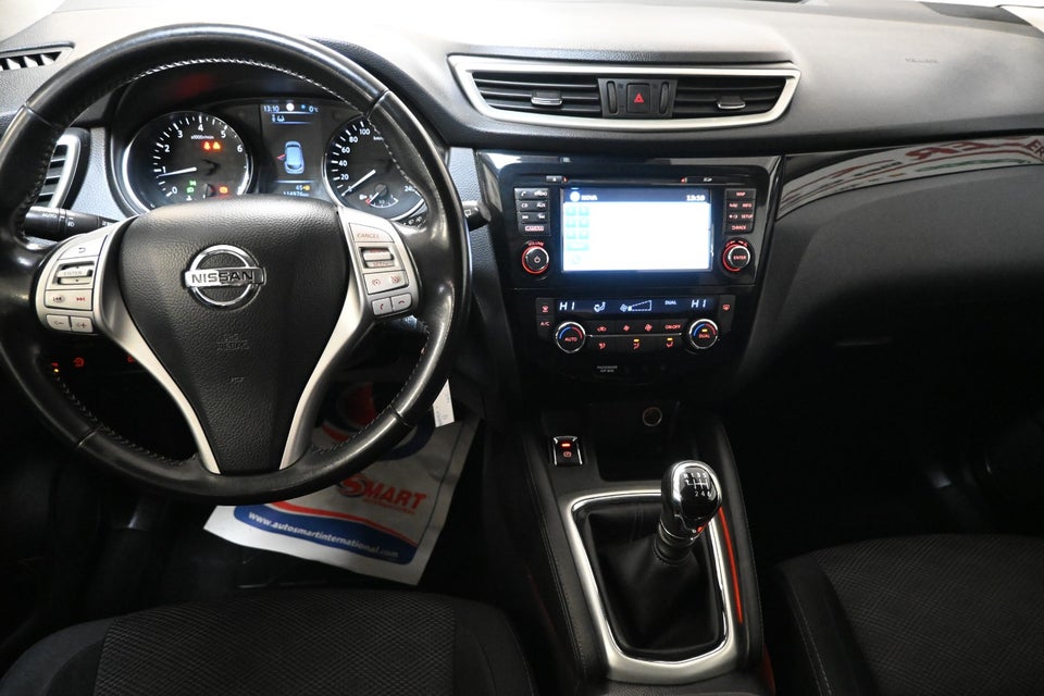 Nissan Qashqai 1,2 Dig-T 115 Acenta Connect 5d