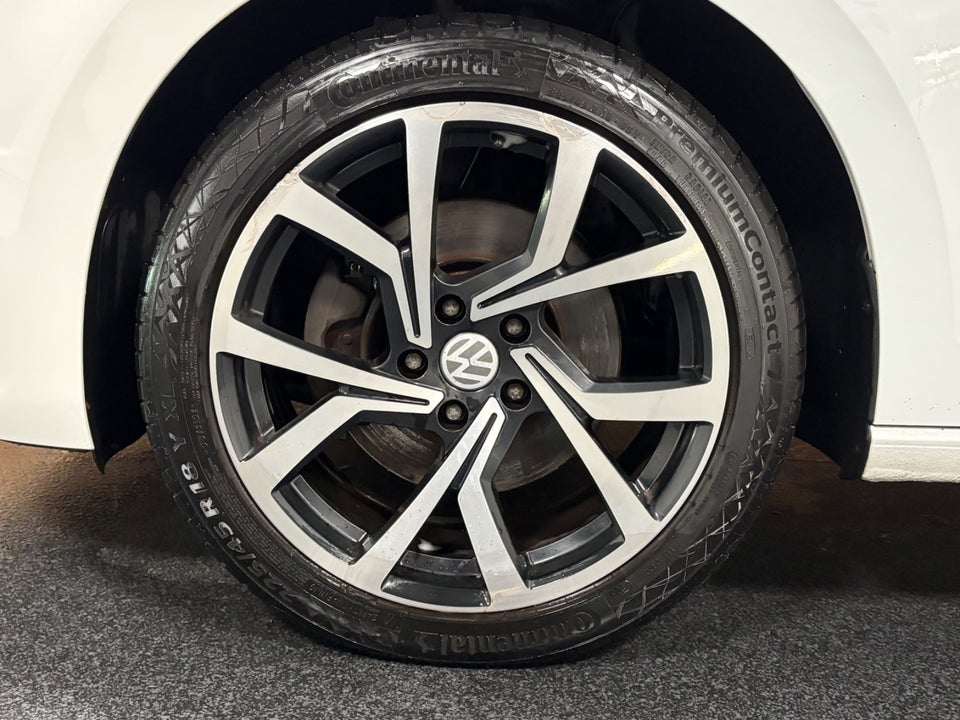 VW Touran 2,0 TDi 190 Highline DSG 7prs 5d