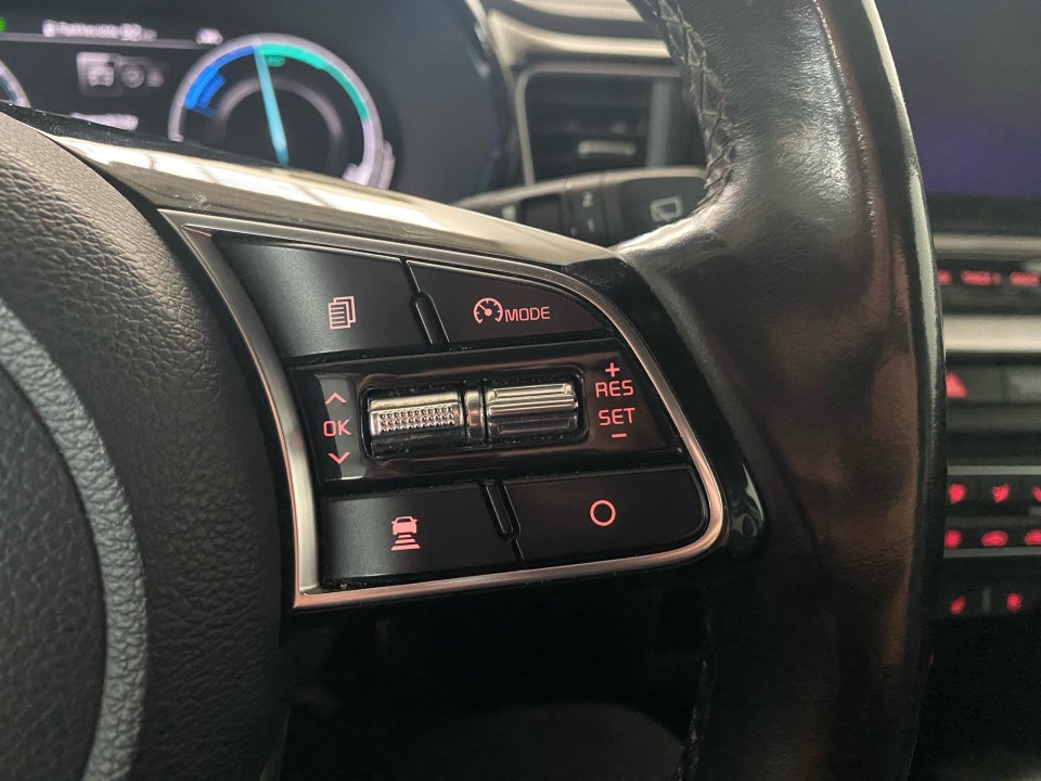 Kia XCeed 1,6 PHEV Upgrade DCT 5d