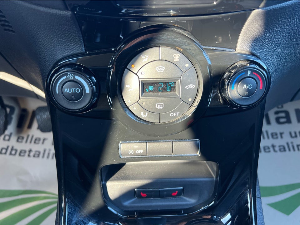 Ford Fiesta 1,0 EcoBoost Titanium 5d