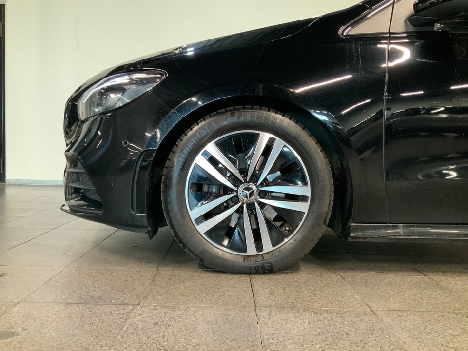 Mercedes B200 1,3 AMG Line aut. 5d