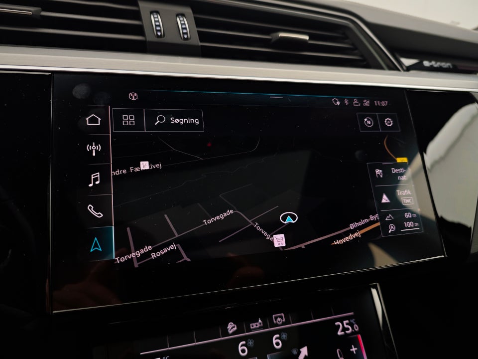 Audi e-tron 55 quattro 5d