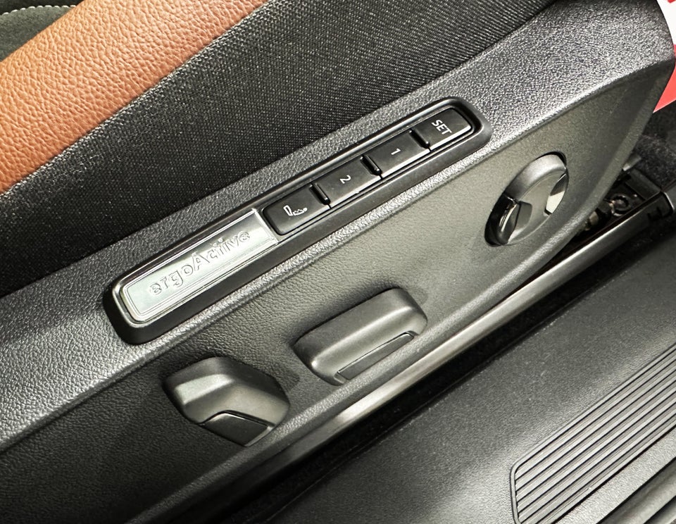 VW ID.4 77 Pro Performance Tech 5d