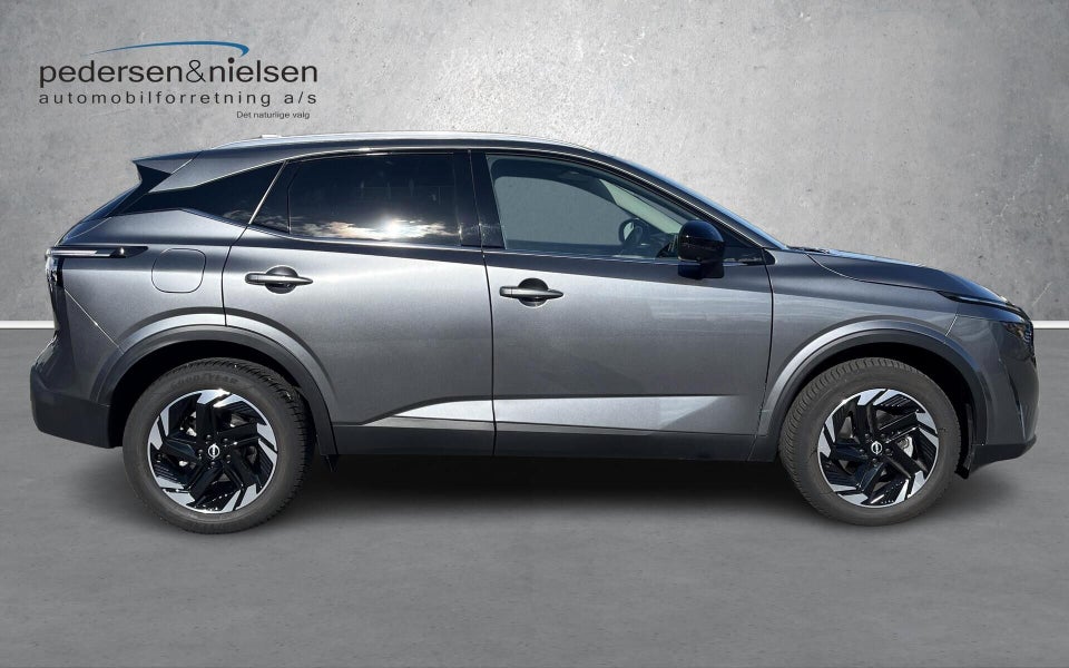 Nissan Qashqai 1,3 mHEV N-Connecta X-tr. 5d
