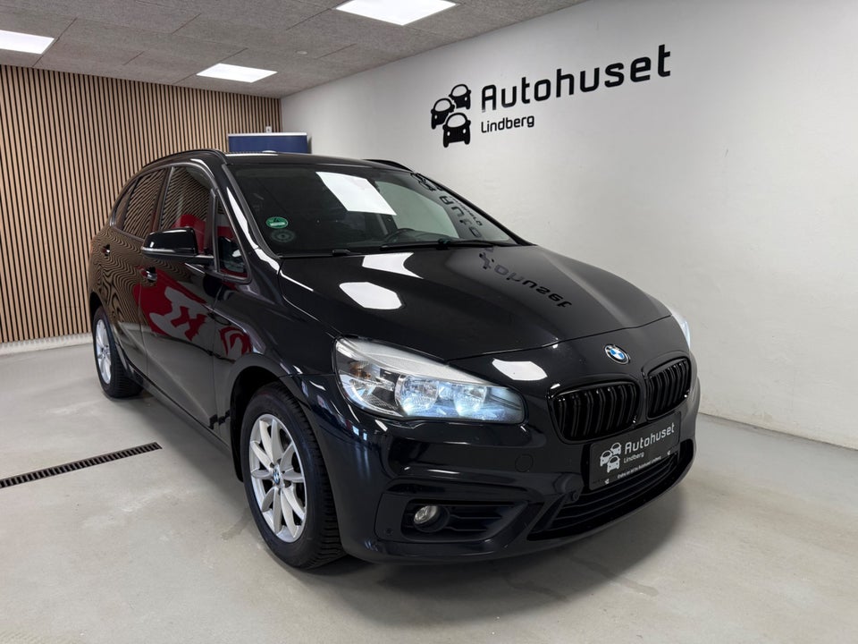 BMW 220i 2,0 Active Tourer 5d