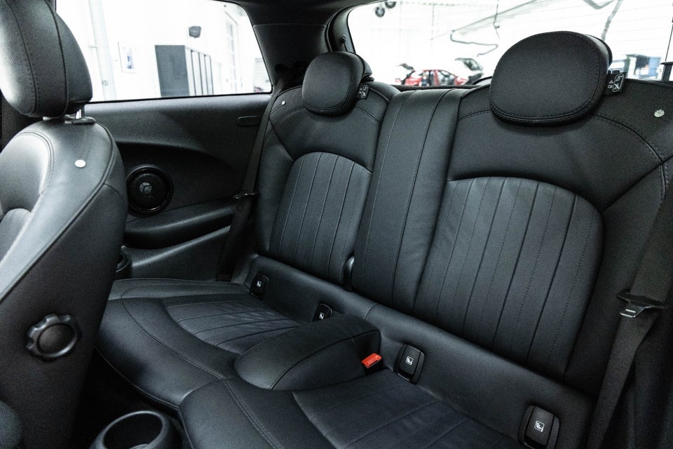 MINI Cooper SE Resolute Edition 3d