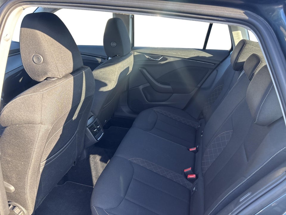 Skoda Kamiq 1,0 TSi 115 Ambition 5d