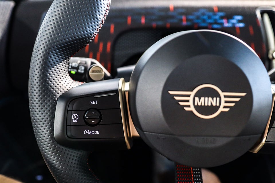 MINI Countryman SE JCW Trim XL ALL4 5d