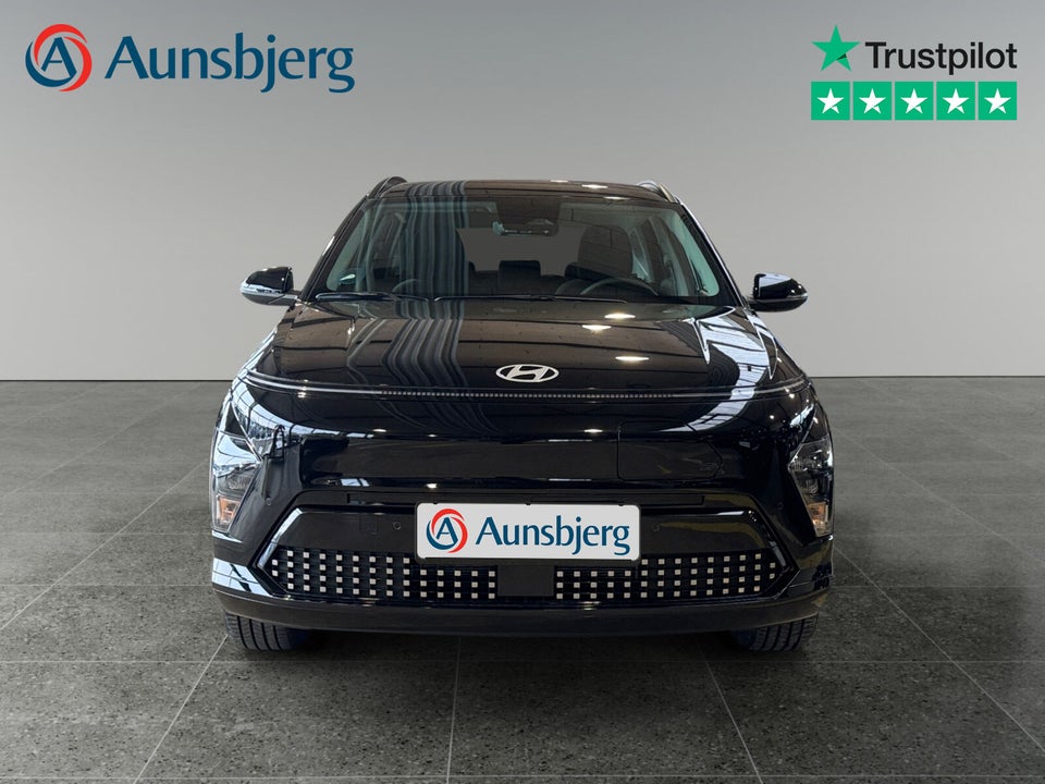 Hyundai Kona 48 EV Essential 5d