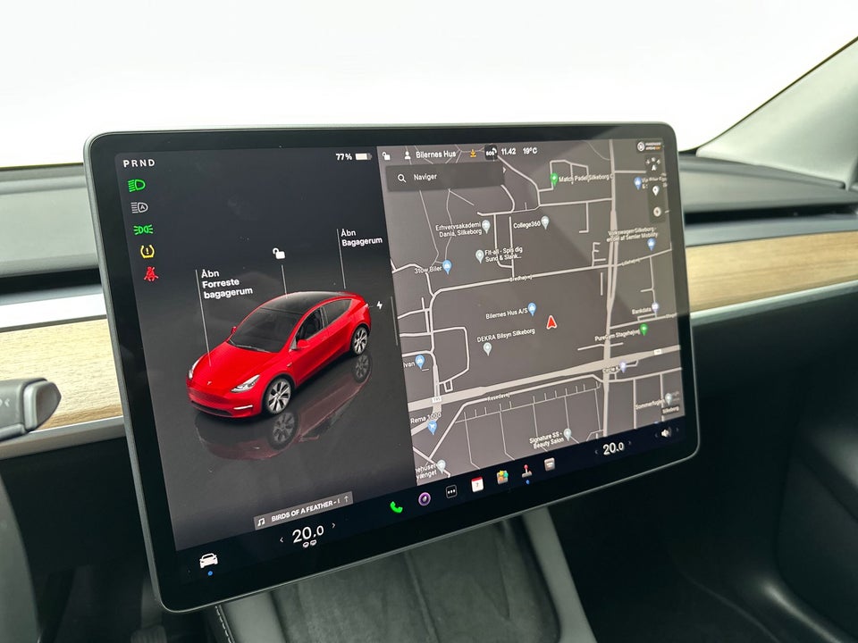 Tesla Model Y Long Range AWD 5d