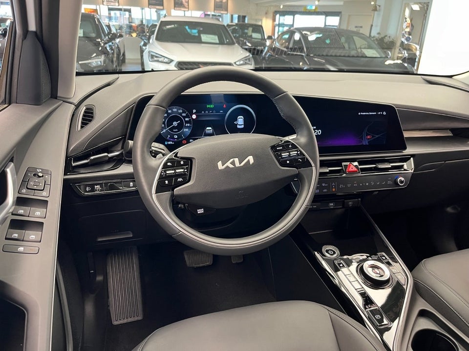 Kia Niro 64 EV Prestige 5d