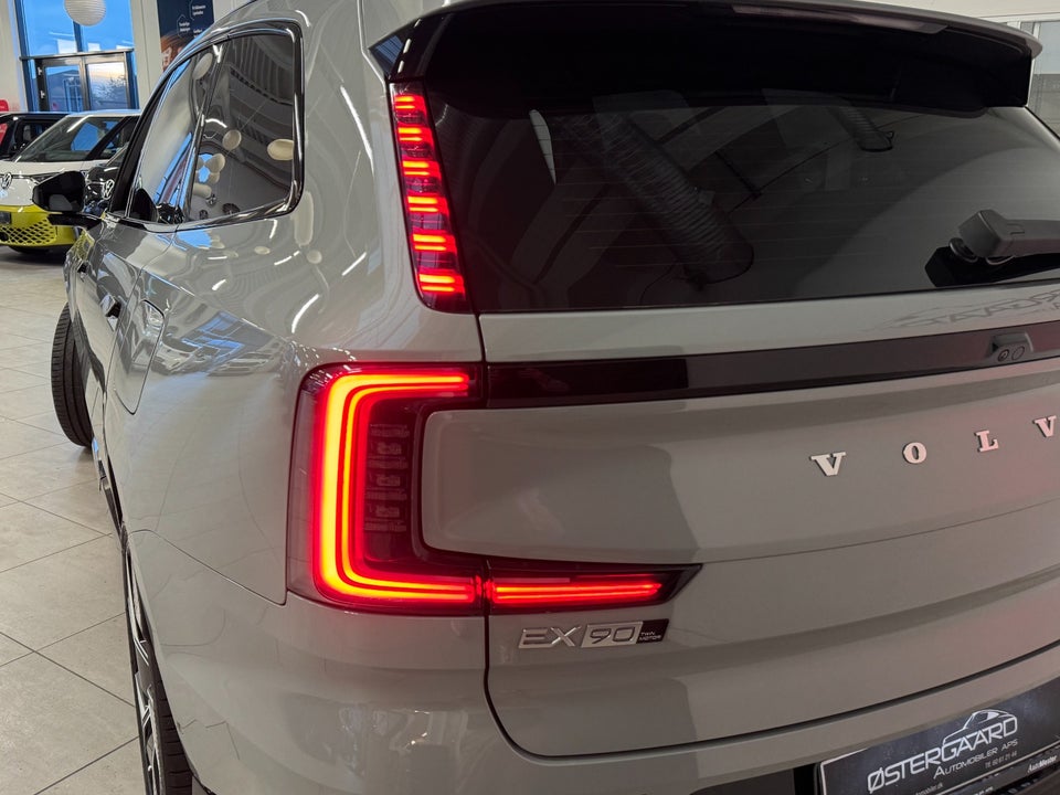 Volvo EX90 Twin Ultra 7prs 5d