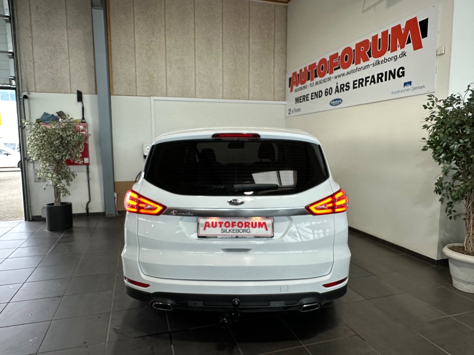 Ford S-MAX 2,0 TDCi 180 Titanium aut. 7prs 5d