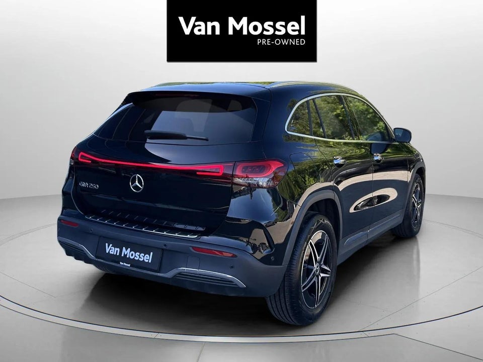 Mercedes EQA250 AMG Line 5d