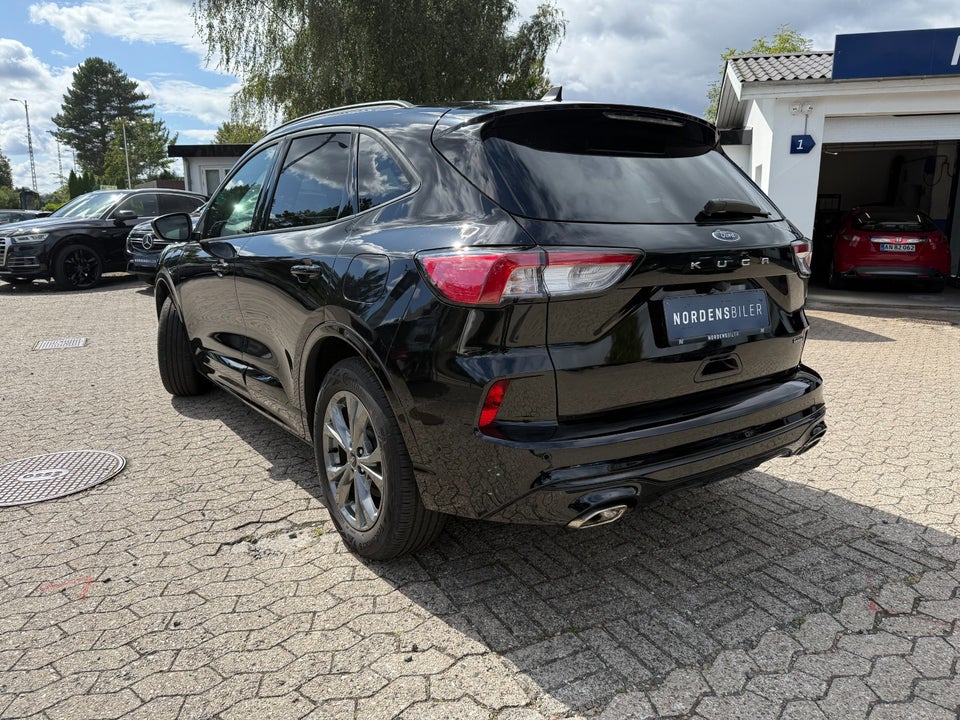 Ford Kuga 2,5 PHEV ST-Line X CVT 5d