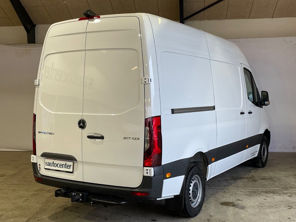 Mercedes Sprinter 317 2,0 CDi A2 Kassevogn aut. RWD