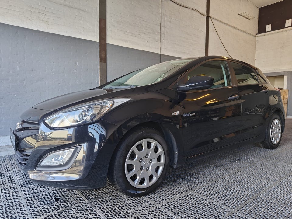 Hyundai i30 1,6 GDi Comfort Eco 5d