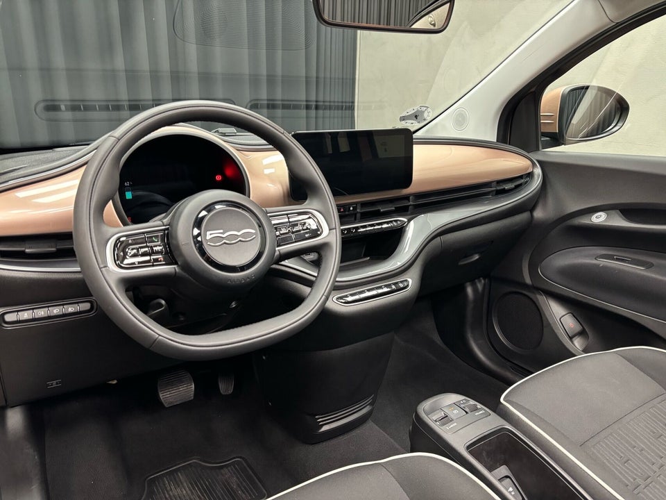 Fiat 500e 42 Icon Cabrio 2d