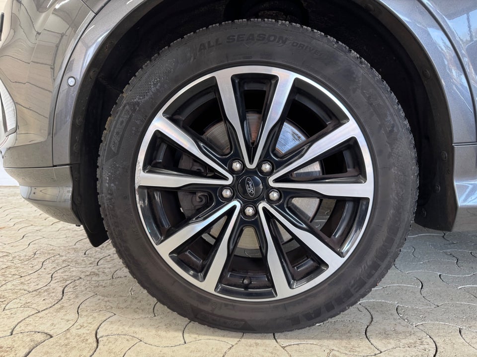 Ford Kuga 1,5 TDCi 120 ST-Line aut. Van 5d