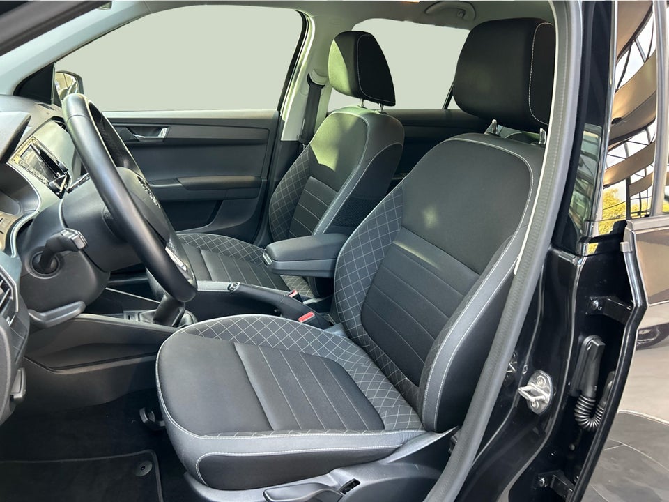 Skoda Fabia 1,0 MPi 75 Ambition Combi 5d