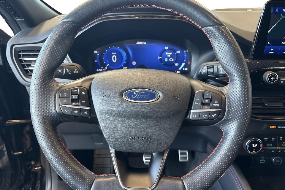 Ford Kuga 2,5 PHEV ST-Line X CVT 5d