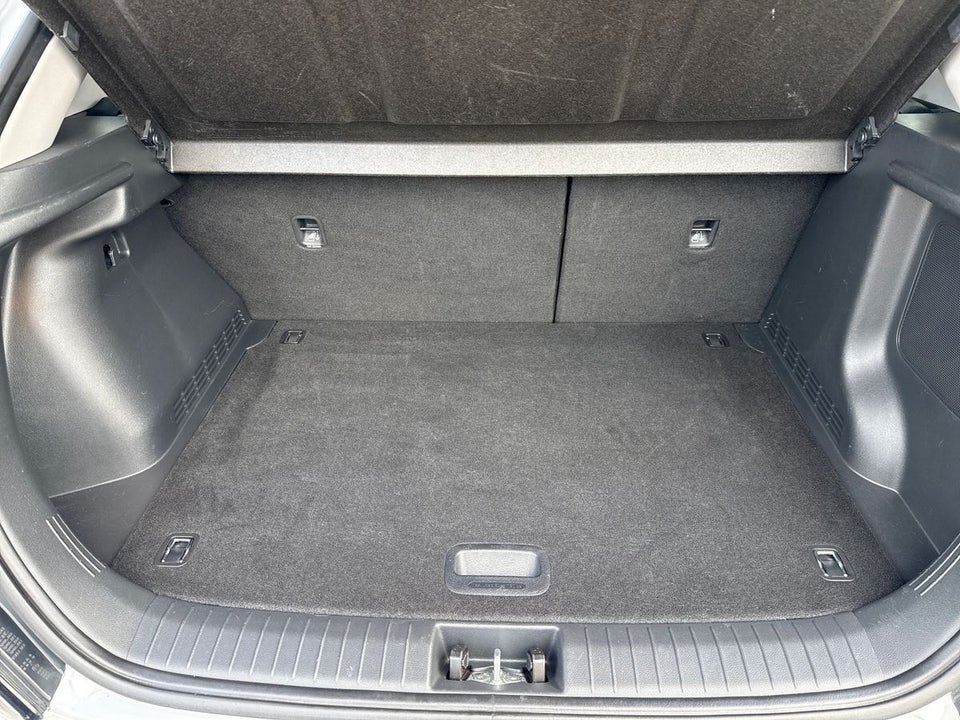 Hyundai Kona 64 EV Advanced 5d