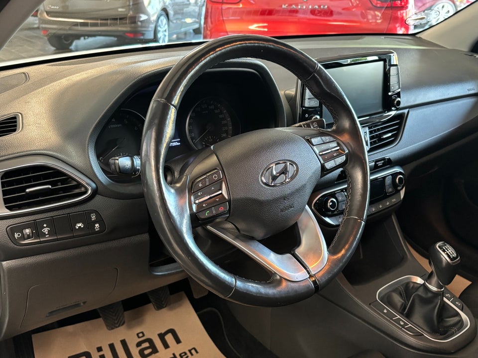 Hyundai i30 1,0 T-GDi Trend stc. 5d