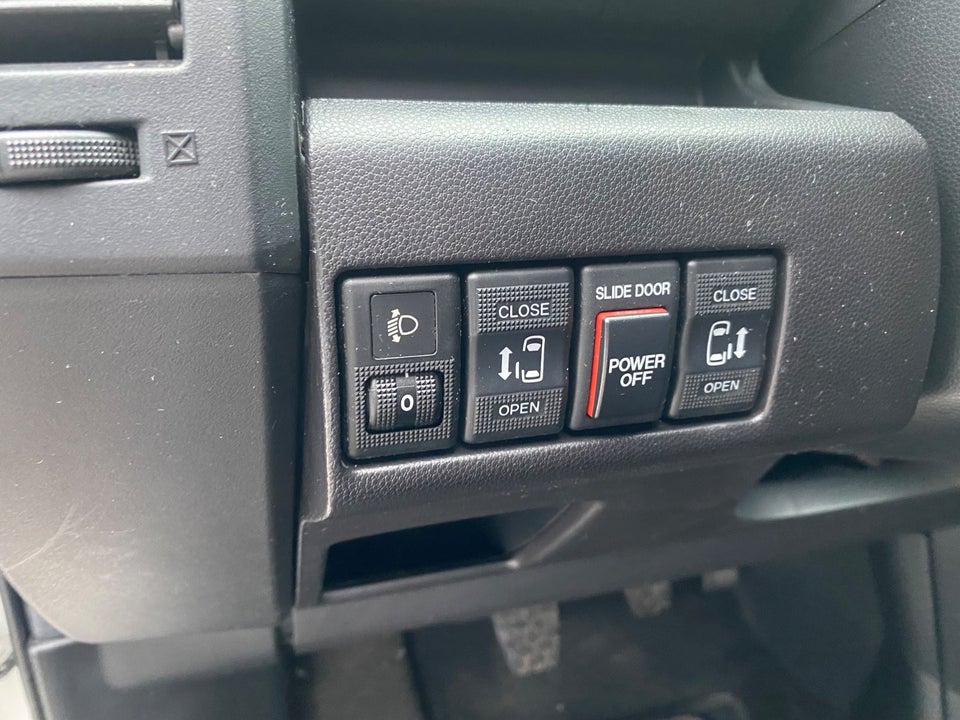 Mazda 5 2,0 Advance 7prs 5d