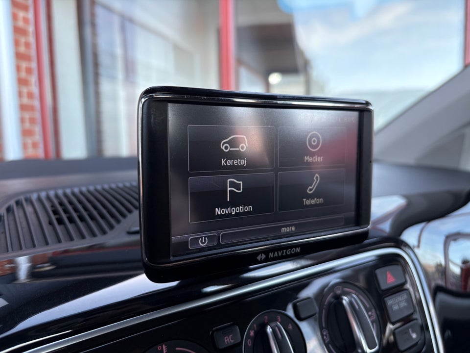 VW Up! 1,0 75 High Up! BMT 3d