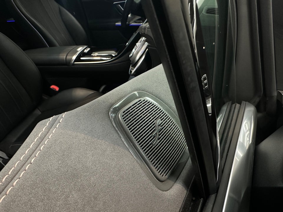Mercedes EQE350+ Avantgarde 4d