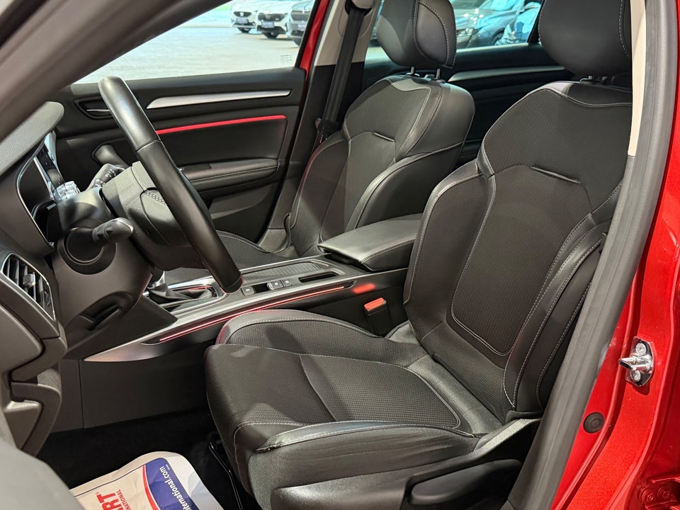 Renault Megane IV 1,6 E-Tech Intens Sport Tourer 5d