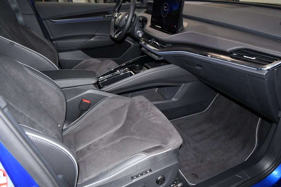 Skoda Enyaq 80 iV Sportline Maxx 5d