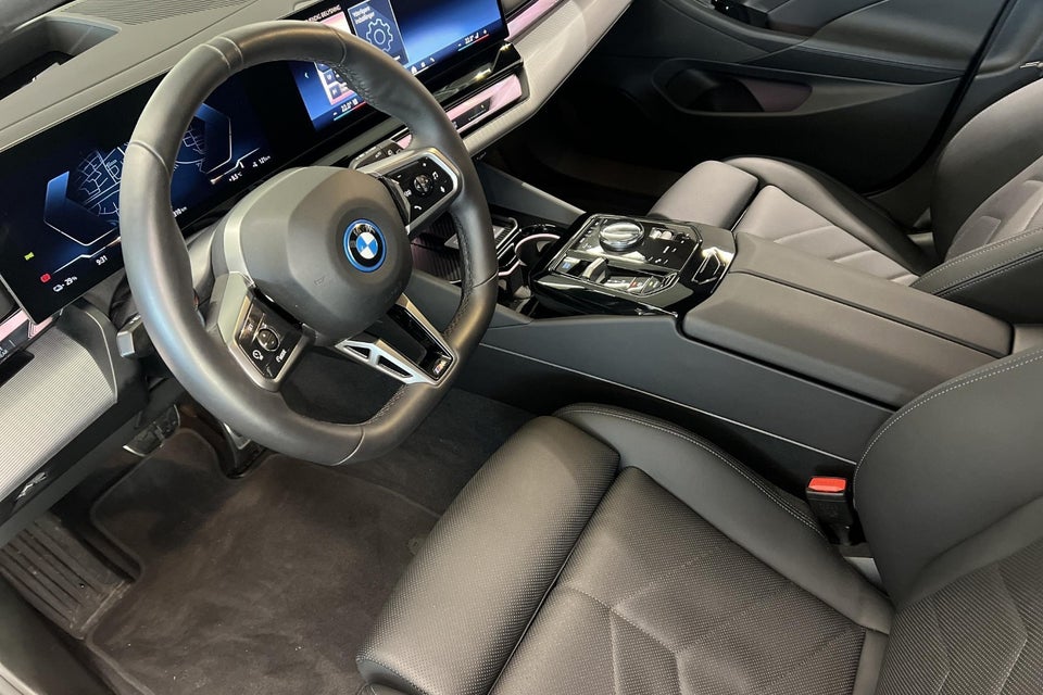 BMW i5 eDrive40 Touring Fully Charged M-Sport 5d