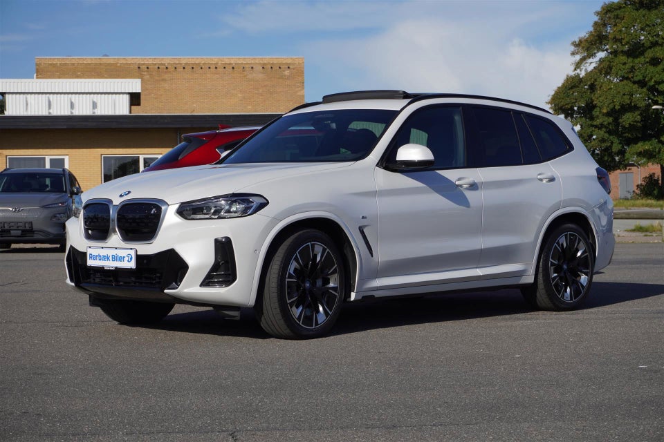 BMW iX3 Charged Plus M-Sport 5d