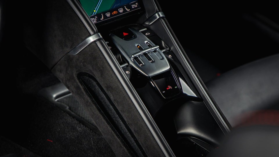 Ferrari Roma 3,9 Spider DCT 2d