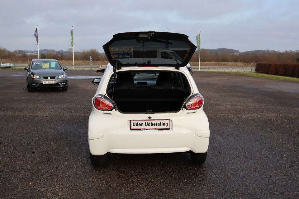 Toyota Aygo 1,0 VVT-i T2 Air Connect 5d