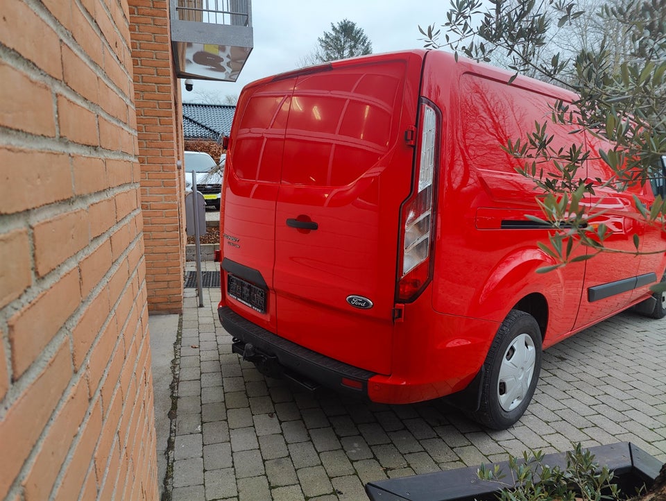 Ford Transit Custom 320L 2,0 TDCi 130 Trend